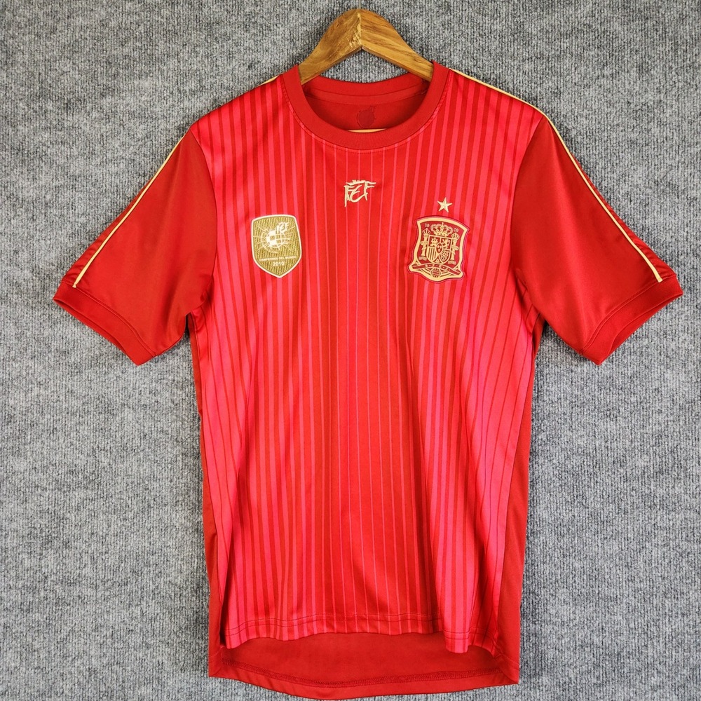 Spain National Team Soccer Jersey Red 2010 World Cup Winners Patch Mens Medium